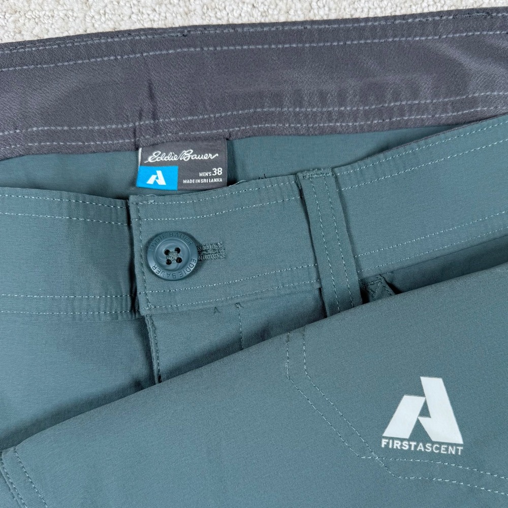 Eddie Bauer Mens 38 Green 12" First Ascent Guide Pro Nylon Hiking Shorts